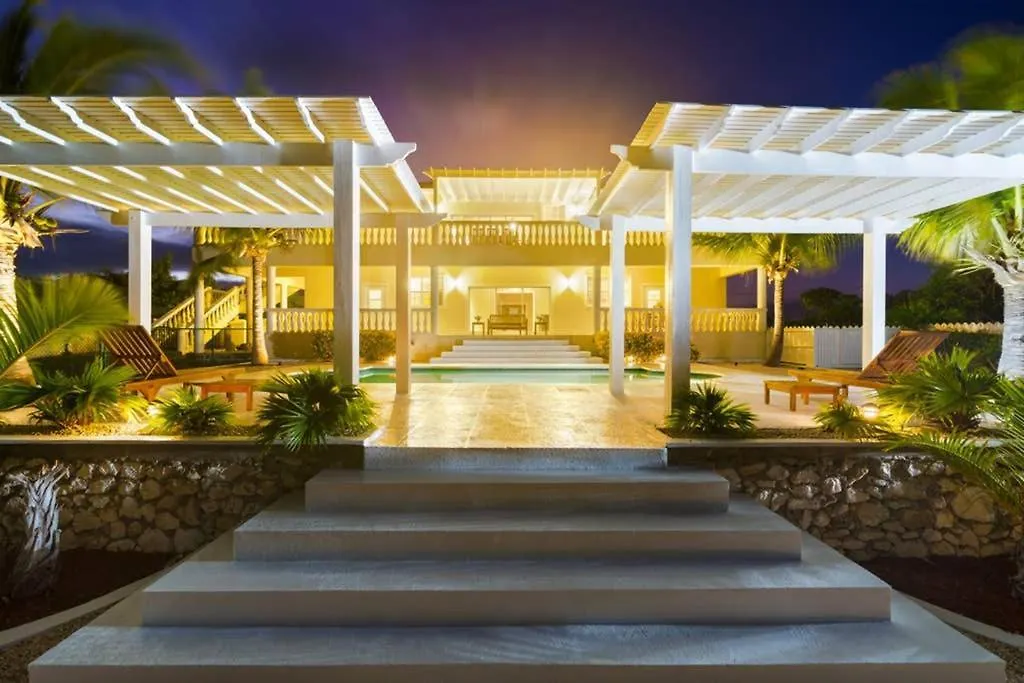 Turquoise Dream Villa @ Long Bay With Private Pool